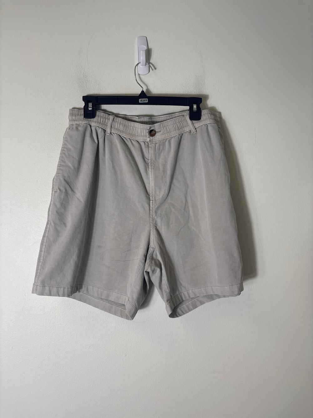 Southern Marsh Khaki Elastic Waist Shorts Sz M